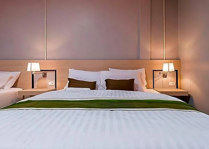 Hotel Siam Stadium
